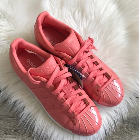 Adidas original sneaker size 9.5 - Picture 4 of 4